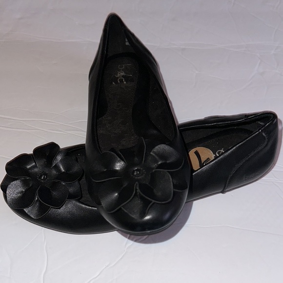Black flat B o c shoe - Picture 2 of 6